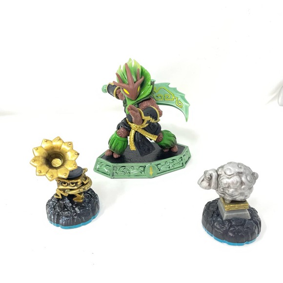 Skylander Activision Figures & Pad Lot of 9 Gem - Picture 4 of 6